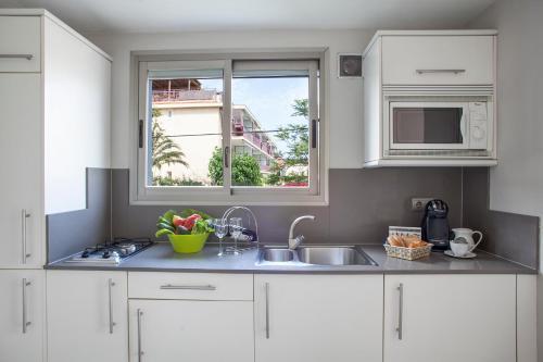 Apartamentos Castellmar Castelldefels Εξωτερικό φωτογραφία